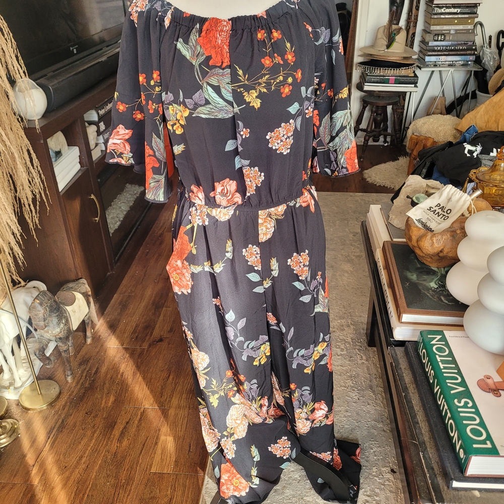 We Love Fashion Floral Off-Shoulder Jumpsuit